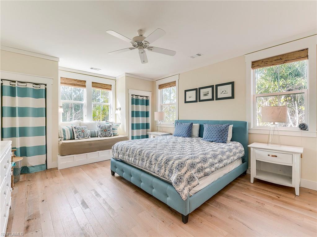 SANIBEL CENTER - Residential