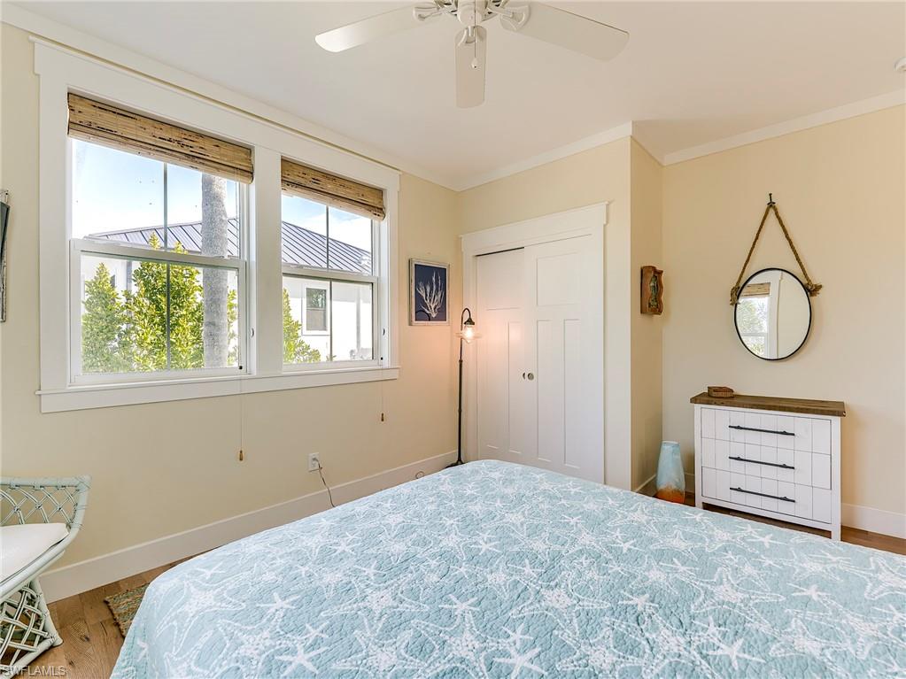 SANIBEL CENTER - Residential