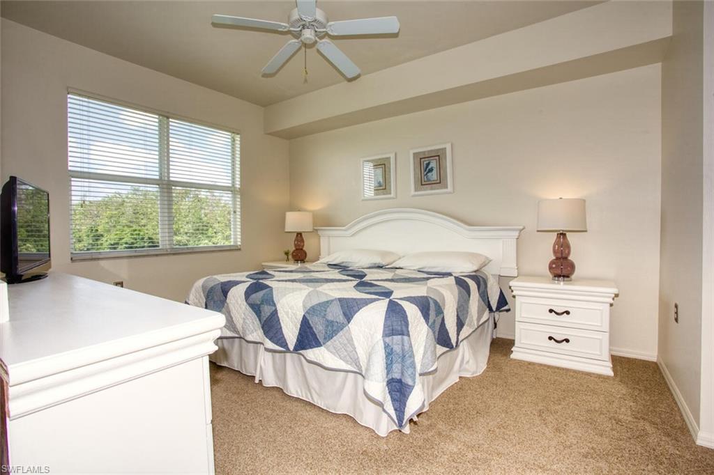 ROYAL GREENS - Residential