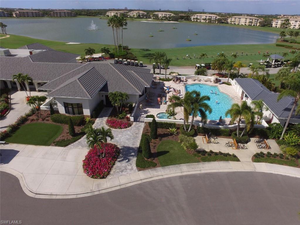 ROYAL GREENS - Residential