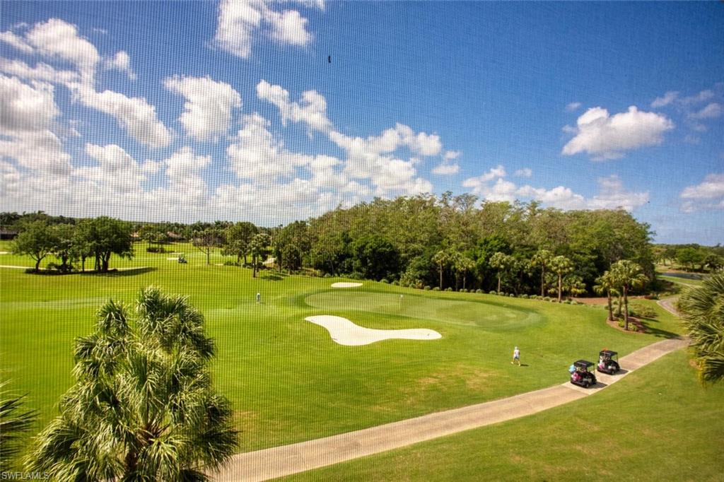 ROYAL GREENS - Residential