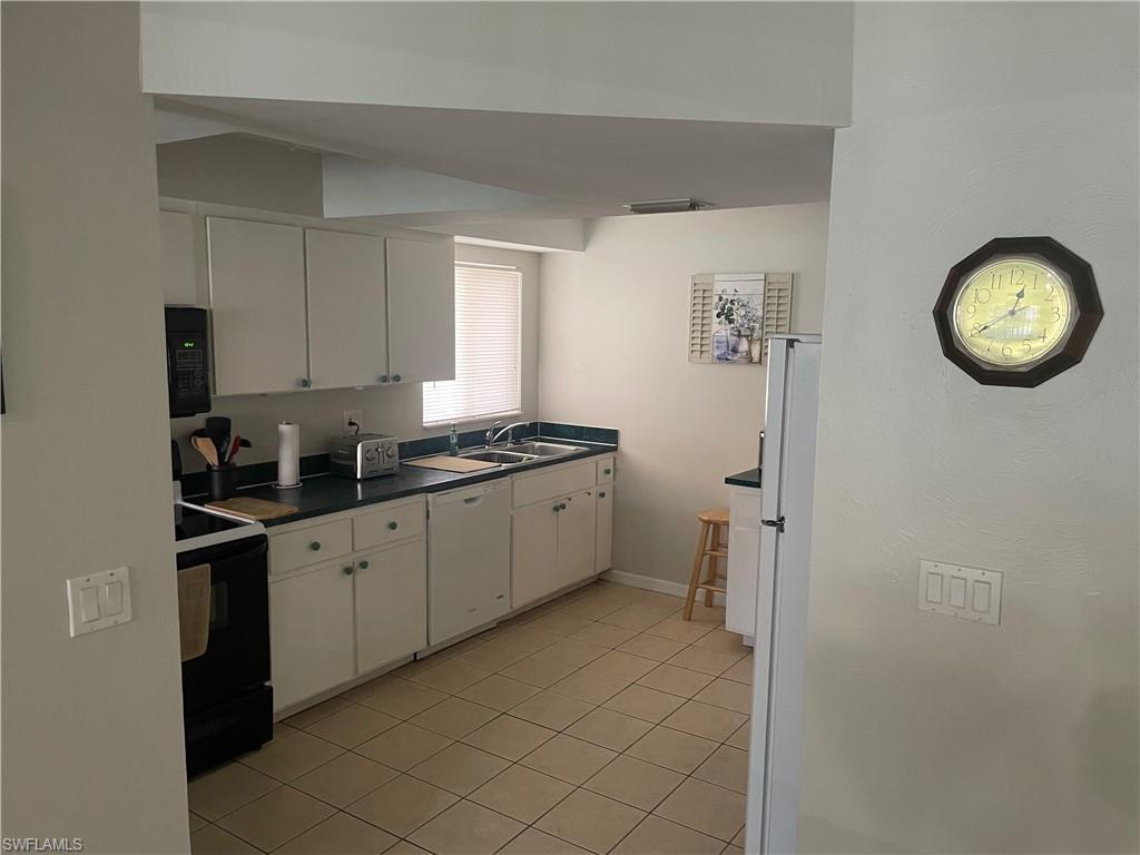 CAMELOT GARDENS CONDO - Residential