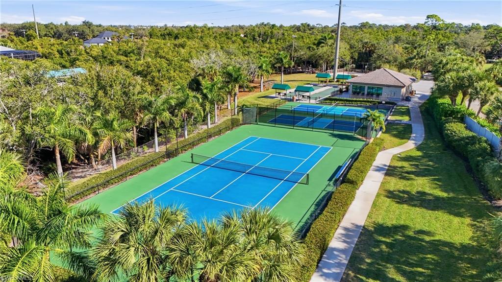 CREEKSIDE - Residential