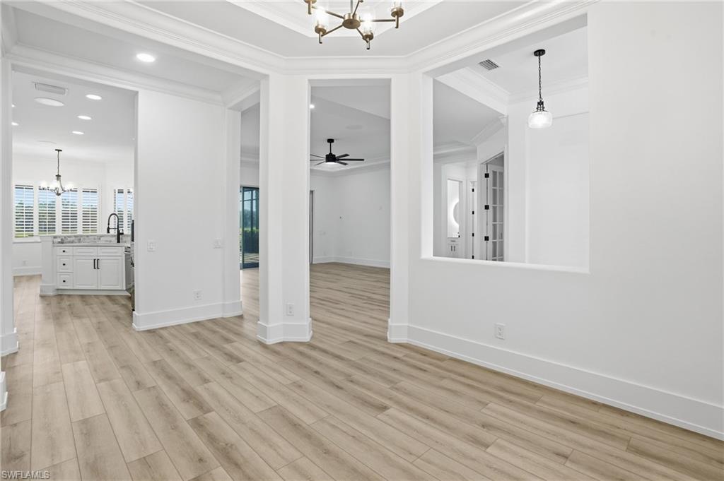 CREEKSIDE - Residential