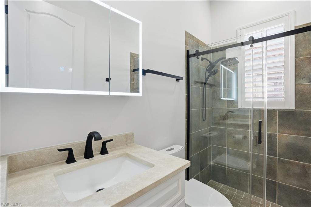 CREEKSIDE - Residential