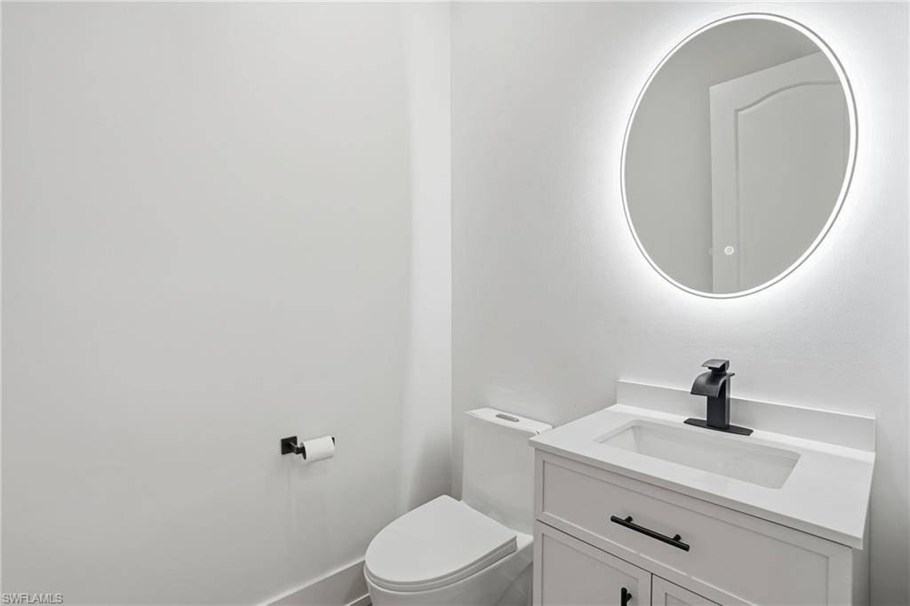 CREEKSIDE - Residential