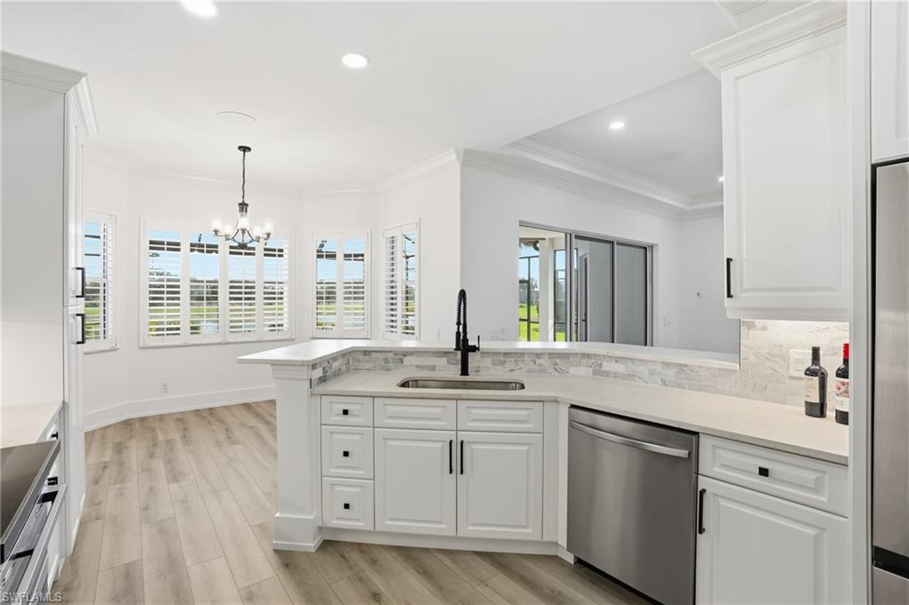 CREEKSIDE - Residential