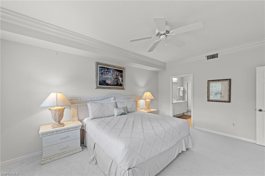 CARRIAGE HOMES AT WOODS EDGE - Residential Lease