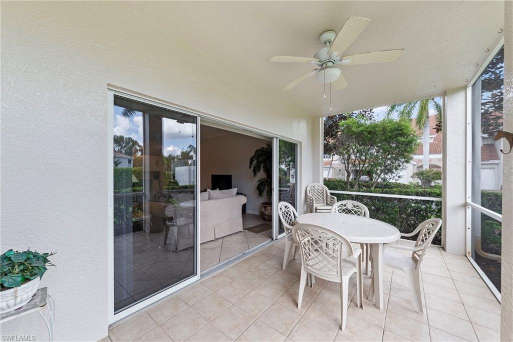 CARRIAGE HOMES AT WOODS EDGE - Residential Lease