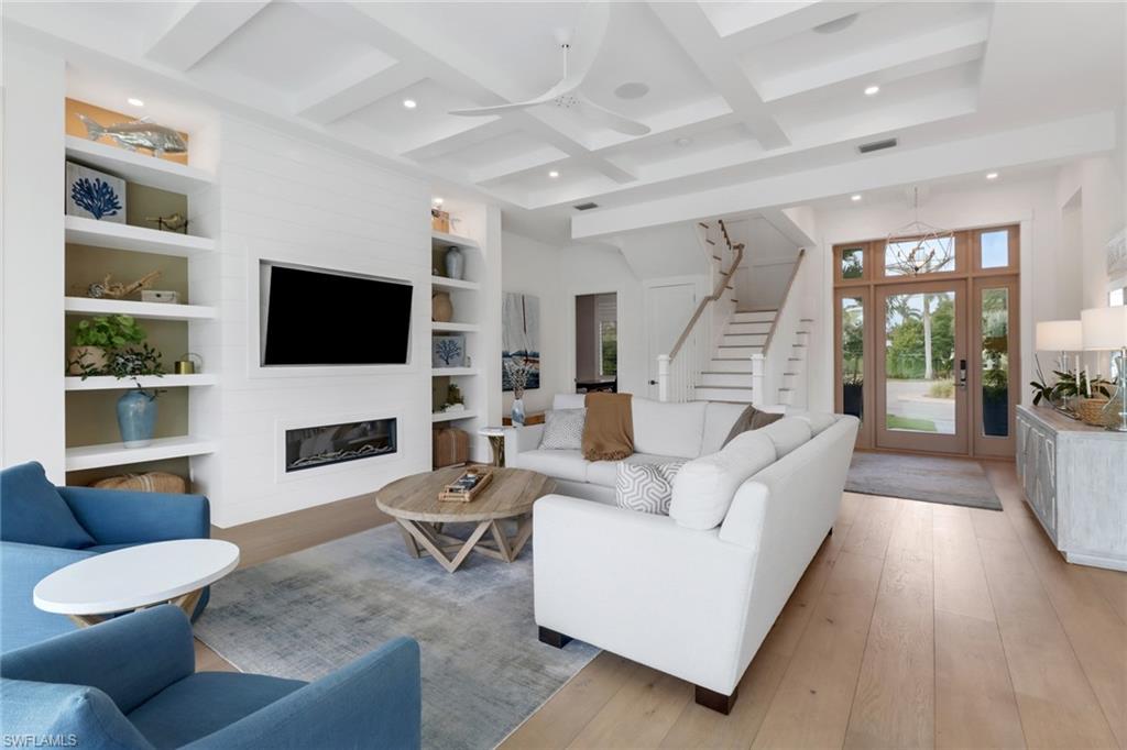1300 Cobia CT