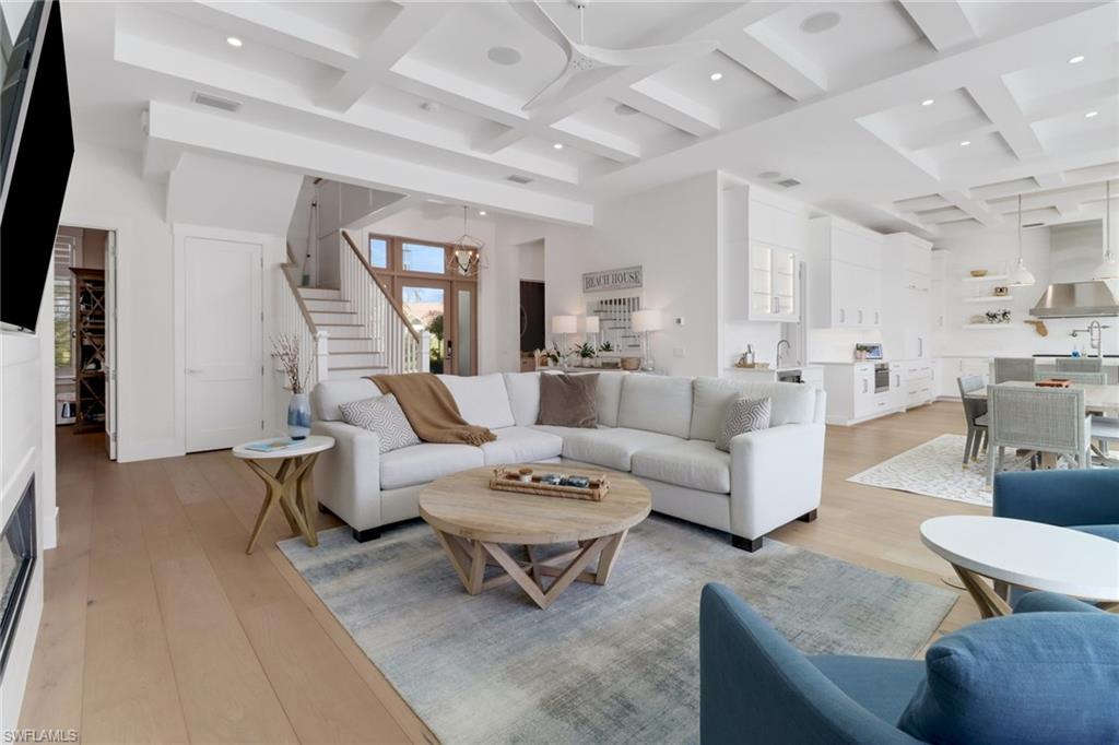 1300 Cobia CT