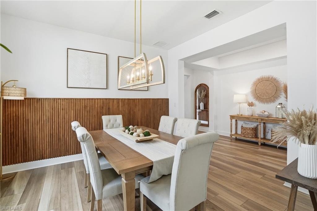 NORTHRIDGE - Residential