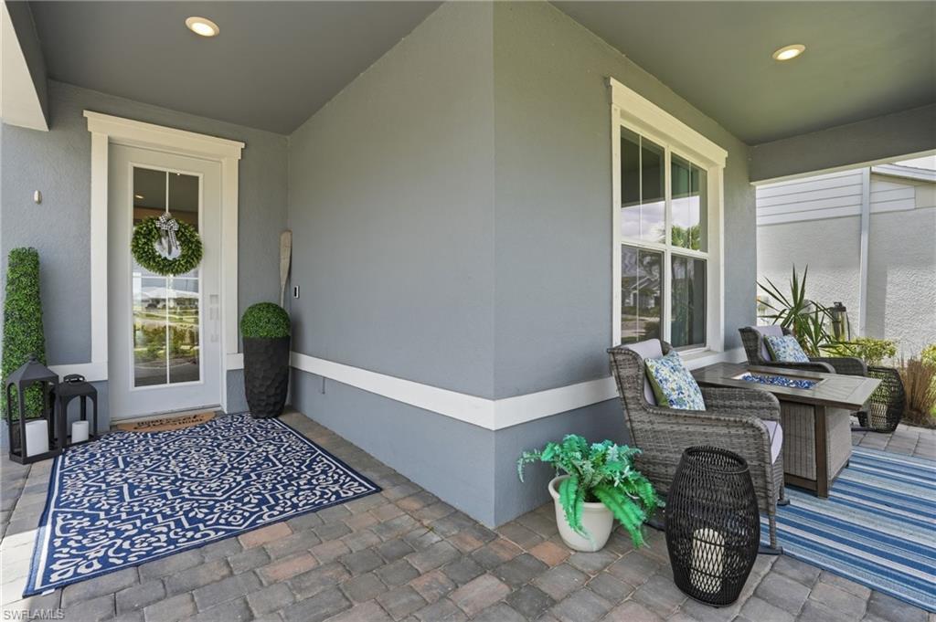 NORTHRIDGE - Residential