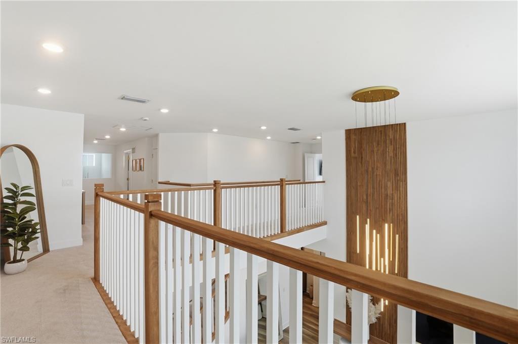 NORTHRIDGE - Residential