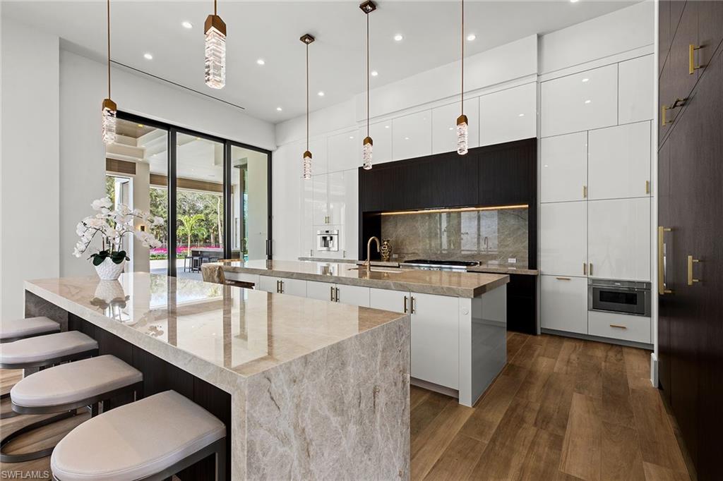 QUAIL WEST - Residential