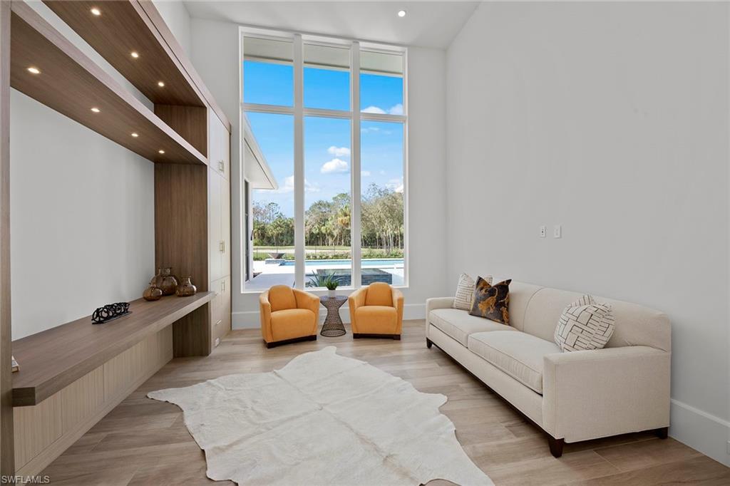 QUAIL WEST - Residential