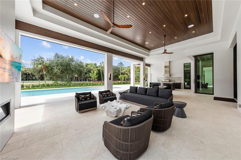 QUAIL WEST - Residential