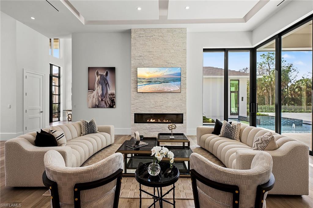 QUAIL WEST - Residential