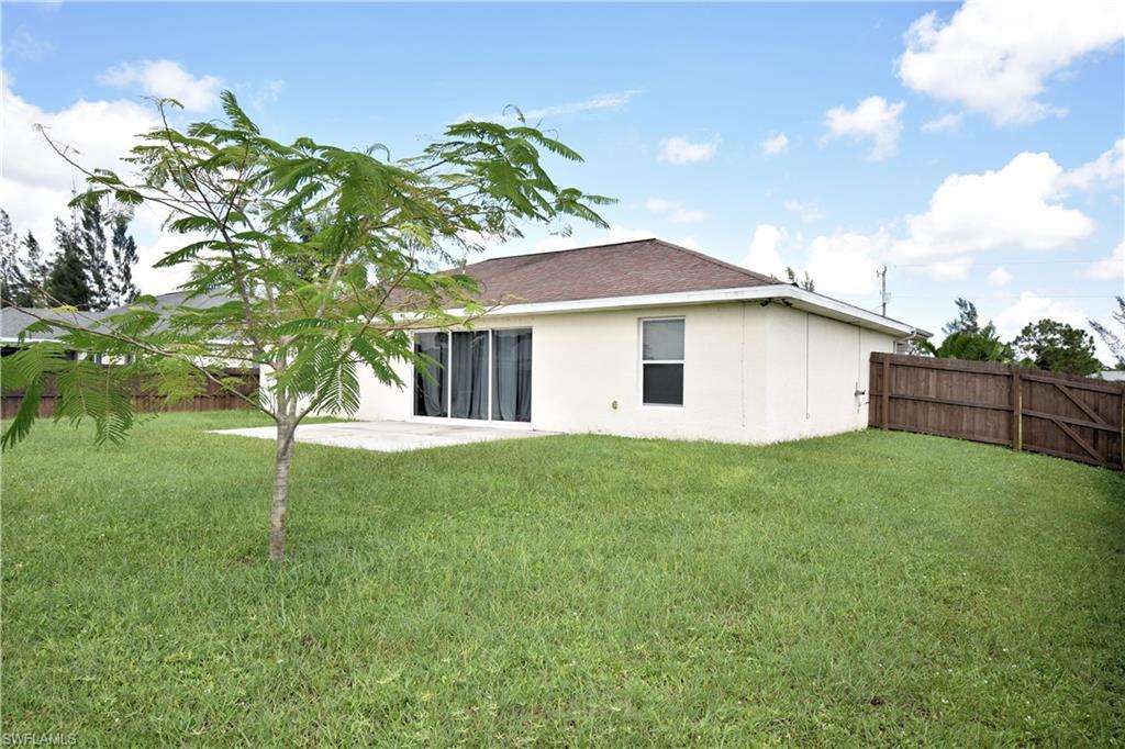 CAPE CORAL - Residential