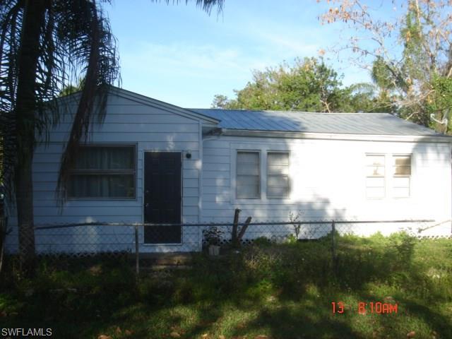 NORTH FORT MYERS PARK - Residential