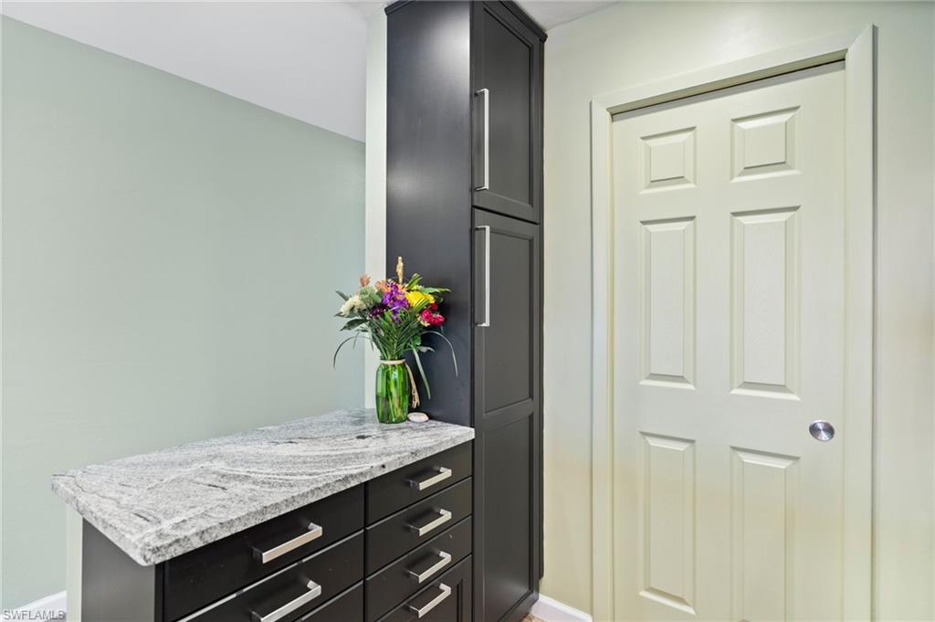 GULLWING CONDO - Residential