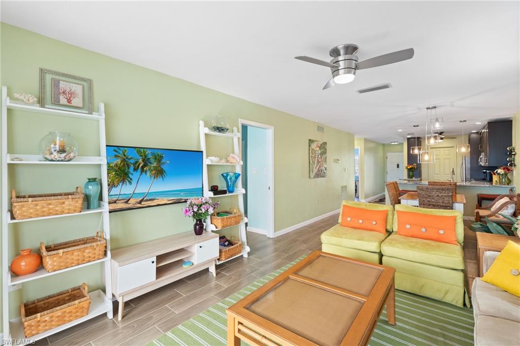 GULLWING CONDO - Residential