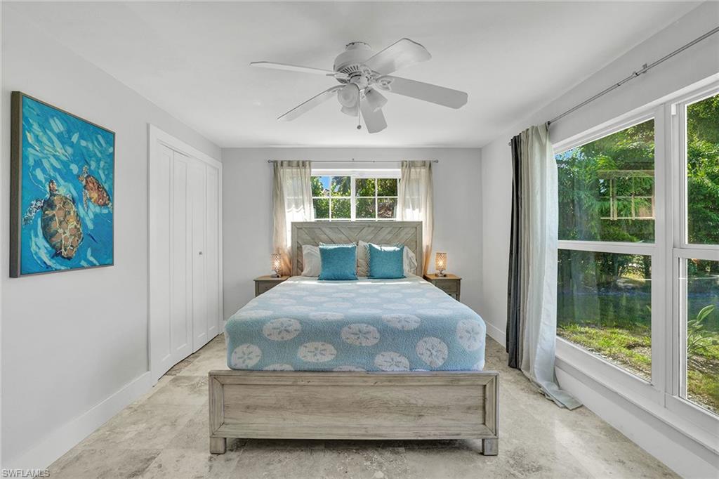 MARCO BEACH - Residential