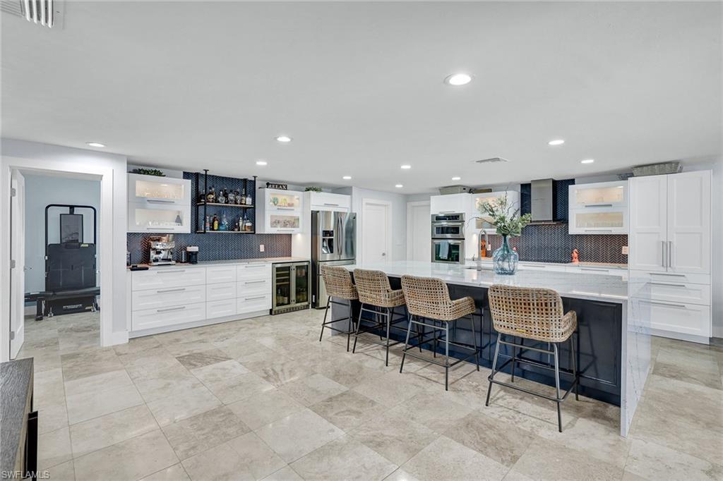 MARCO BEACH - Residential