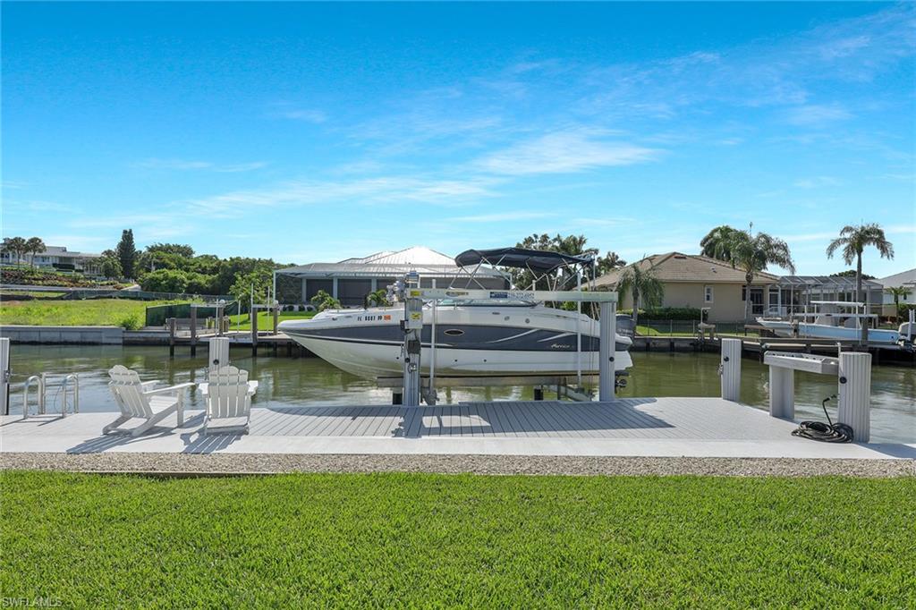 MARCO BEACH - Residential