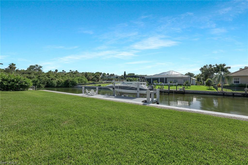 MARCO BEACH - Residential