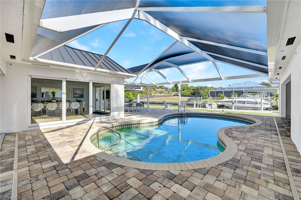 MARCO BEACH - Residential