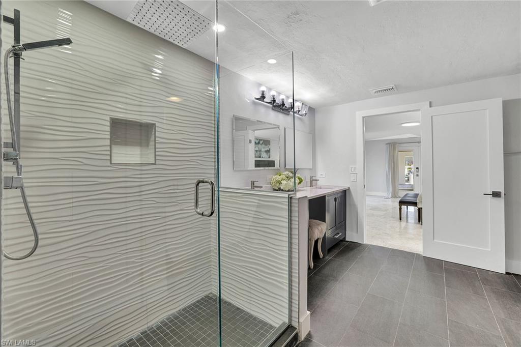 MARCO BEACH - Residential