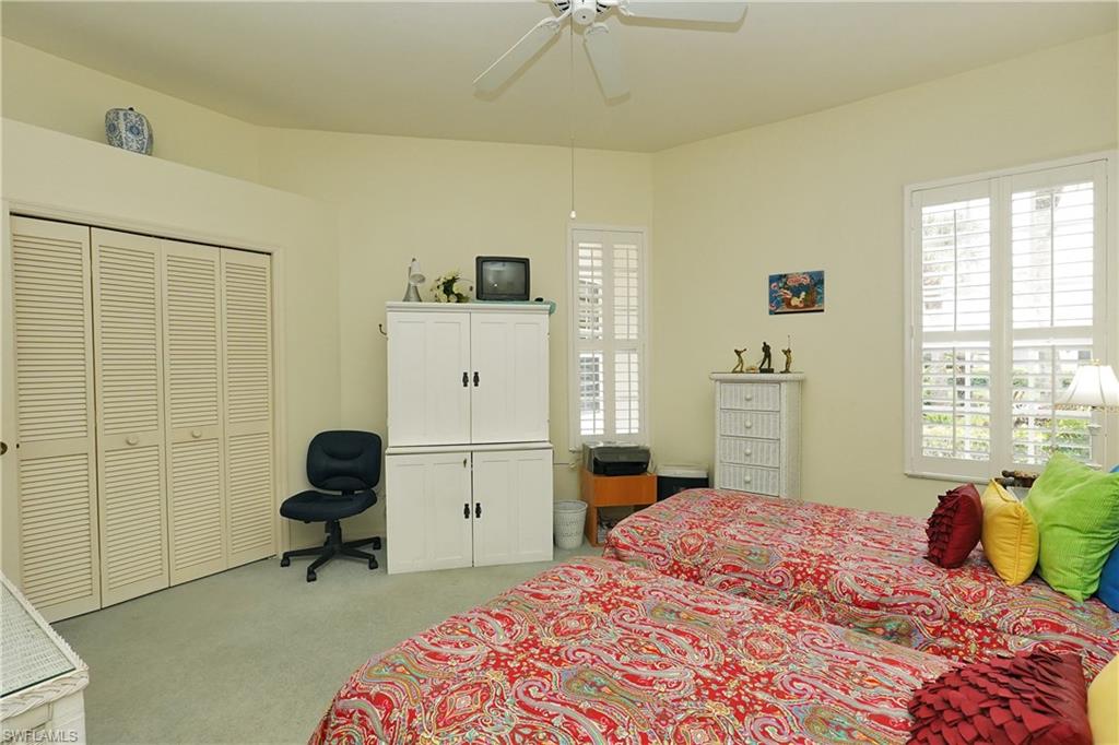 VILLAS AT OLDE HICKORY - Residential