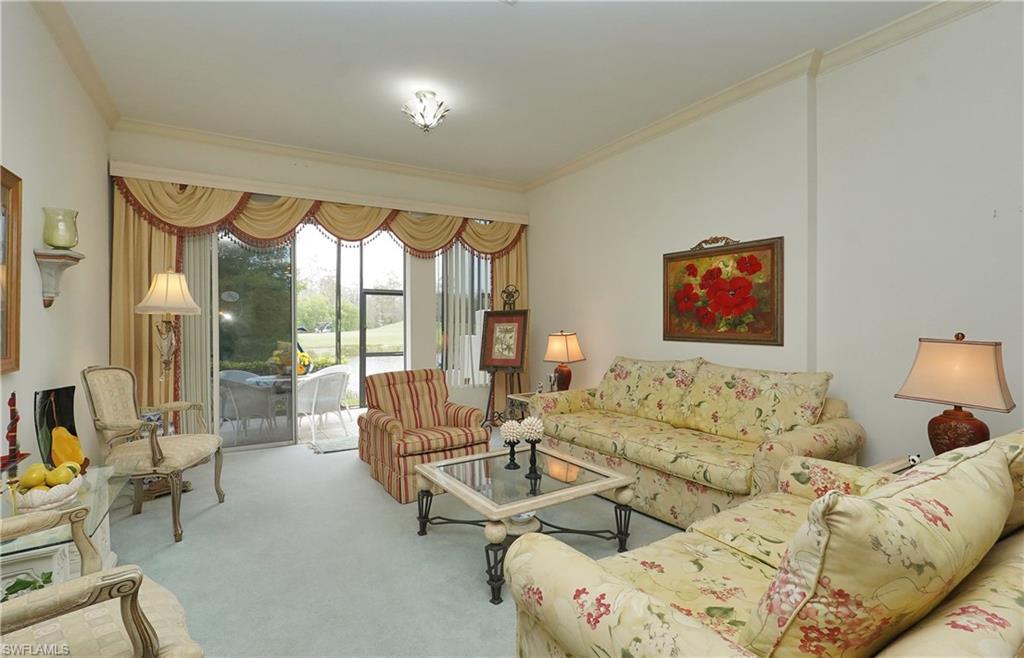 VILLAS AT OLDE HICKORY - Residential