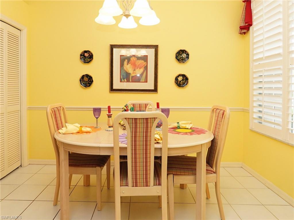 VILLAS AT OLDE HICKORY - Residential