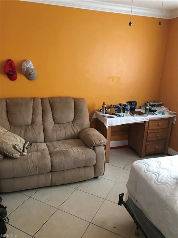 GOLDEN GATE CITY - Residential