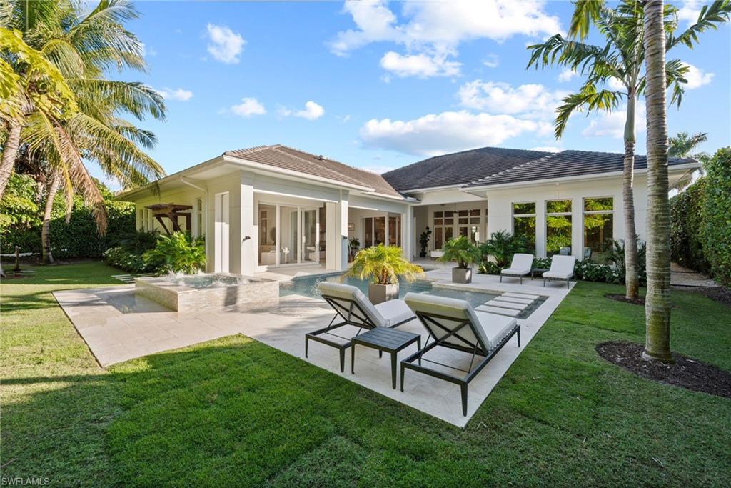 MOORINGS - Residential