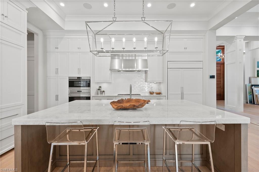 MOORINGS - Residential