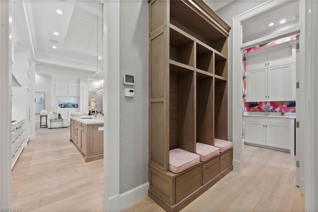 MOORINGS - Residential