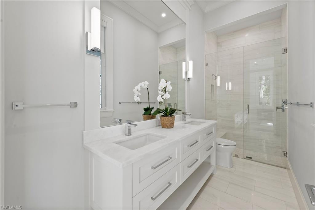 MOORINGS - Residential