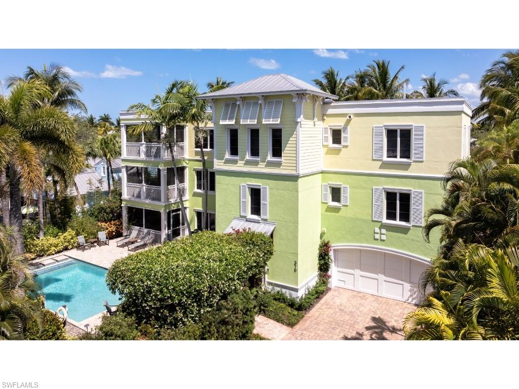 LUCAYA CAY - Residential