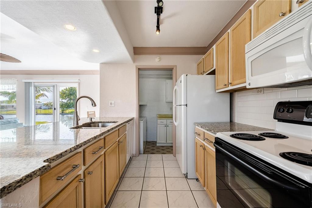 PORT CHARLOTTE - Residential