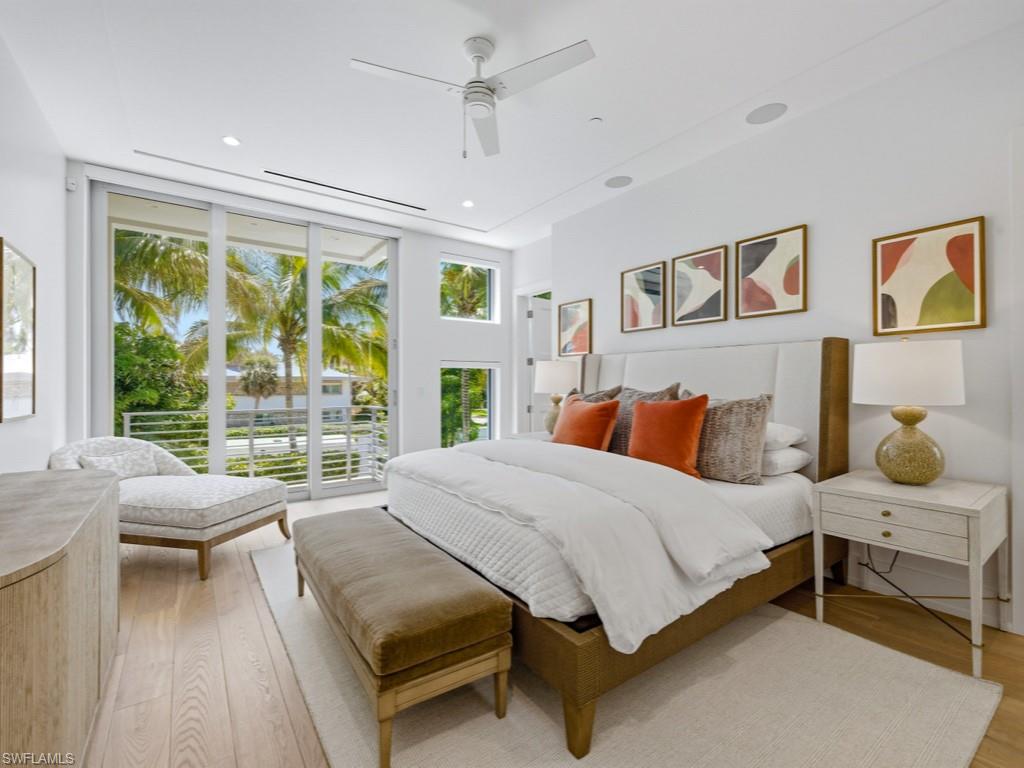 BANYAN CORNERS - Residential