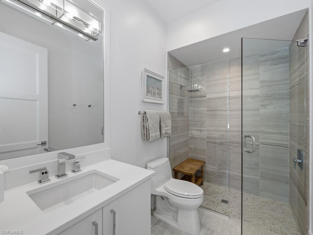 BANYAN CORNERS - Residential