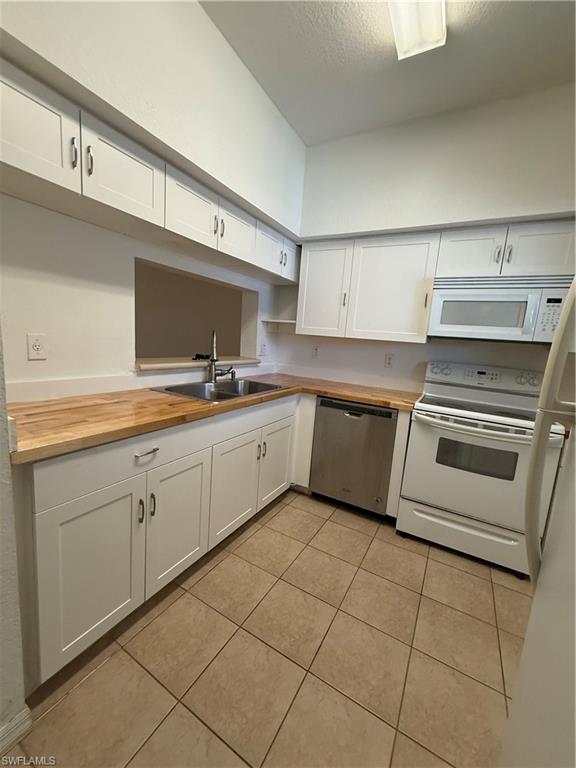 THE COVE AT SIX MILE - Residential Lease