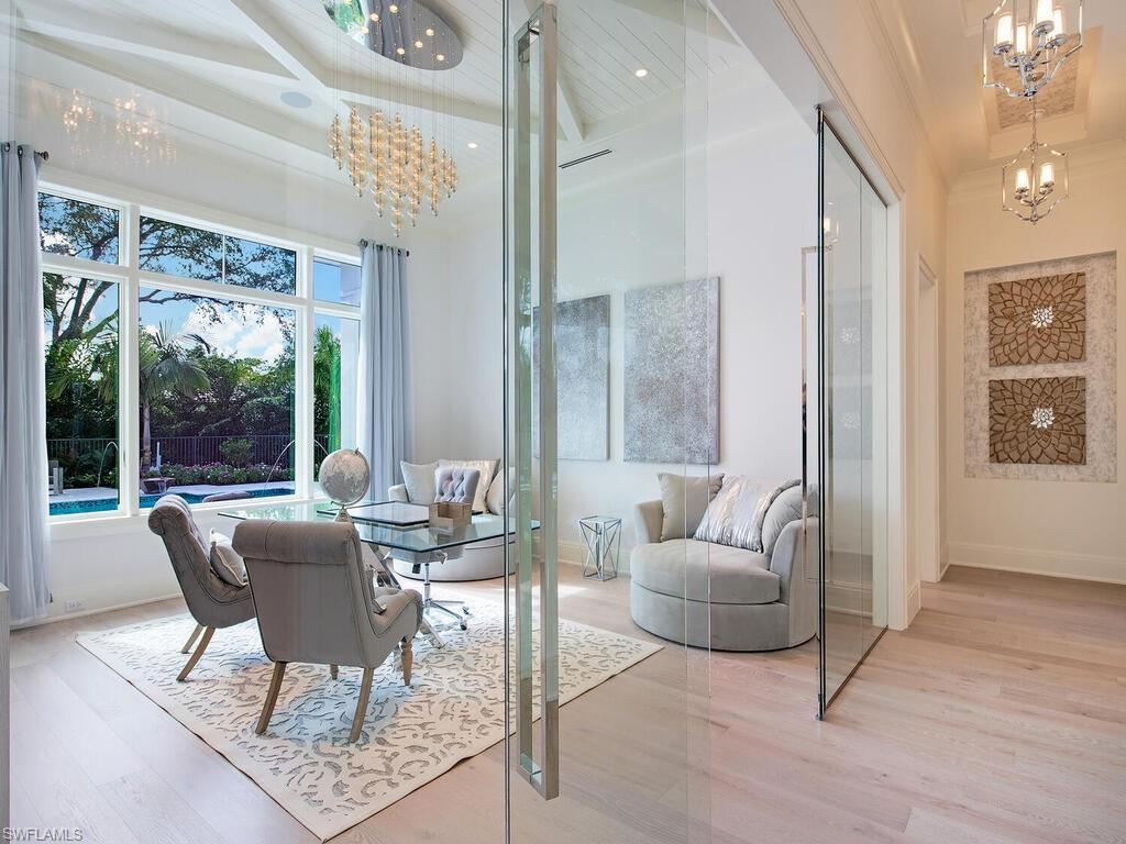 PELICAN BAY WOODS - Residential