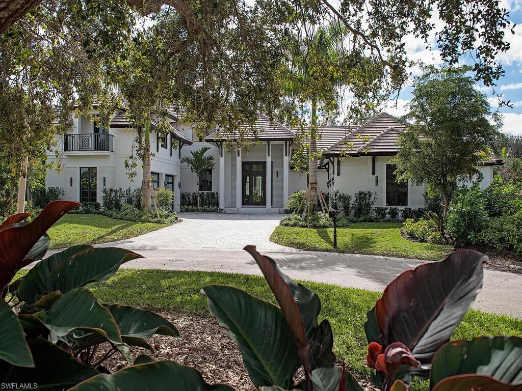 PELICAN BAY WOODS - Residential