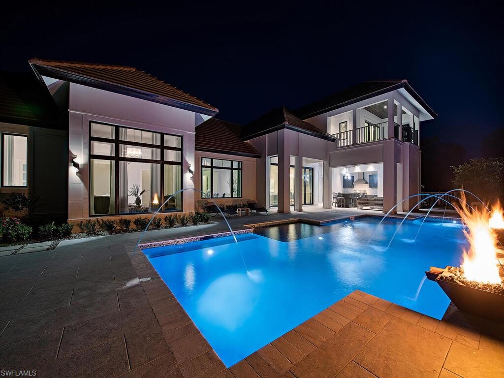 PELICAN BAY WOODS - Residential