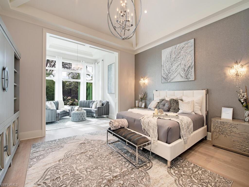 PELICAN BAY WOODS - Residential