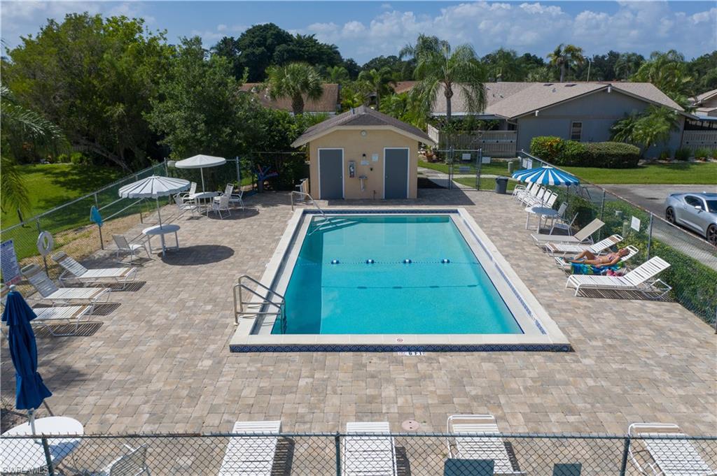 PALM LAKES - Residential